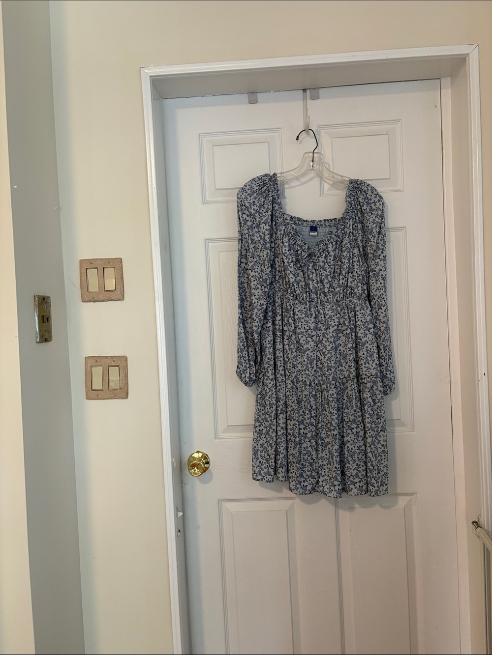 Old Navy Blue Floral Long-Sleeve Square-Neck Dress